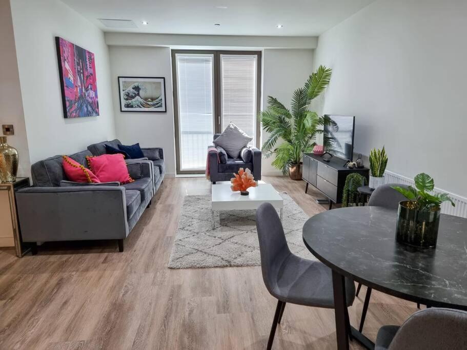 Luxury City Centre Townhouse With Parking 맨체스터 외부 사진